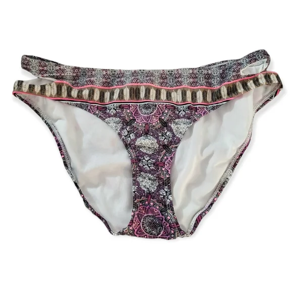 💚Free With Purchase- Low Rise Boho Print Cutout Bikini Bottom - Picture 10 of 12